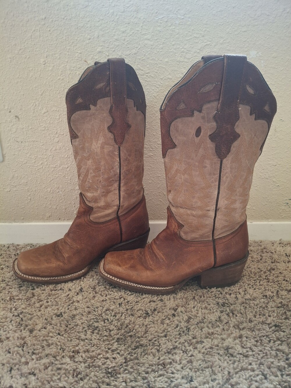 BONANZA Classic Two-Tone Leather women's Cowboy Boots - Brown & Cream